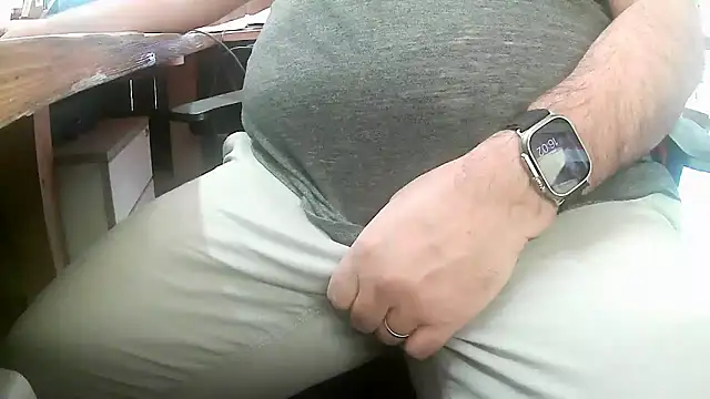 Snapshot of Cygnus58topchef chatting on October 2, 2:02 pm Cygnus58topchef online show from October 2, 2:02 pm