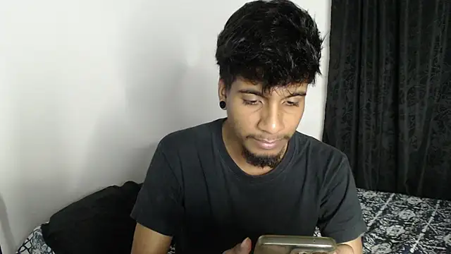 Snapshot of stevenosori chatting on October 14, 6:25 am stevenosori online show from October 14, 6:25 am