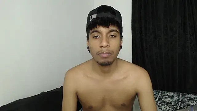 Snapshot of stevenosori chatting on October 24, 3:58 am stevenosori online show from October 24, 3:58 am