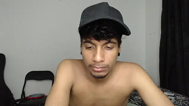 Snapshot of stevenosori chatting on October 29, 4:04 am stevenosori online show from October 29, 4:04 am