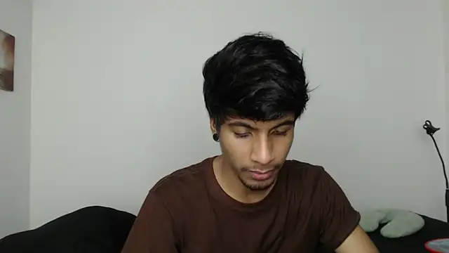 stevenosori online show from November 26, 3:18 am