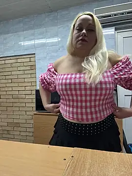 SabinaSweety online show from February 27, 3:48 pm