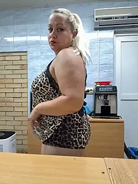 SabinaSweety online show from September 19, 5:46 pm