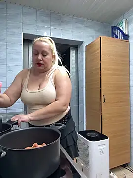 SabinaSweety online show from February 12, 3:29 pm