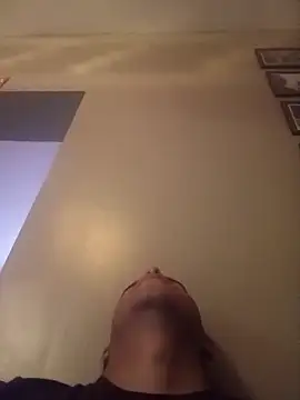 Snapshot of pedro1680 chatting on February 6, 2:16 am pedro1680 online show from February 6, 2:16 am