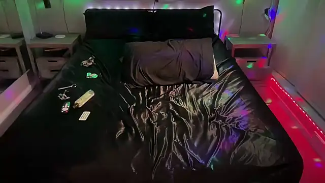 MikyFoxx online show from February 5, 6:07 am