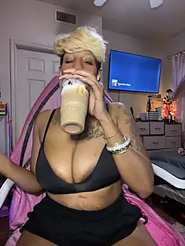 MzParker online show from January 24, 2:30 pm