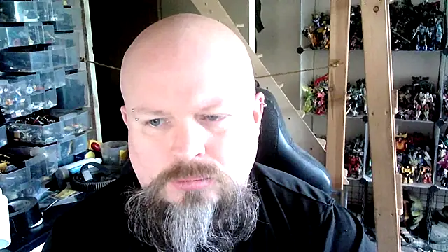 Snapshot of Jim-Nice-But-Dim chatting on February 9, 11:25 am Jim-Nice-But-Dim online show from February 9, 11:25 am