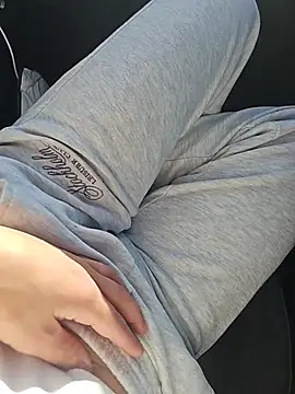 mywife2000 online show from March 27, 3:34 pm