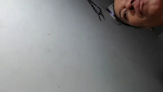 Snapshot of adrixxx38 chatting on January 18, 4:44 pm adrixxx38 online show from January 18, 4:44 pm