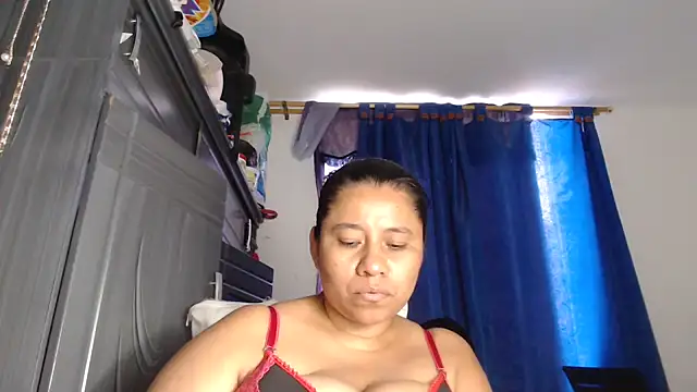 adrixxx38 online show from March 21, 10:13 pm