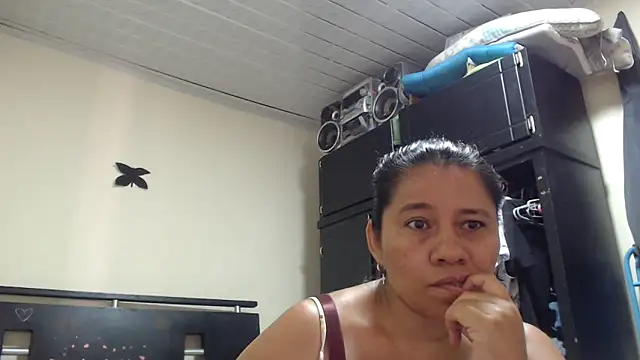 adrixxx38 online show from May 13, 4:48 pm