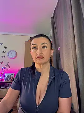 Hotangel75 online show from May 6, 8:30 am
