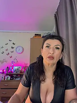 Hotangel75 online show from May 16, 4:31 am