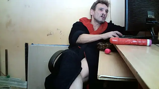 dundyFocus online show from November 26, 3:57 pm