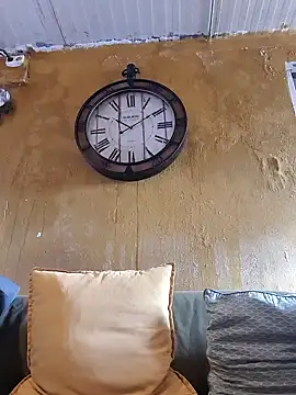 Snapshot of mila38 chatting on December 17, 10:10 am mila38 online show from December 17, 10:10 am