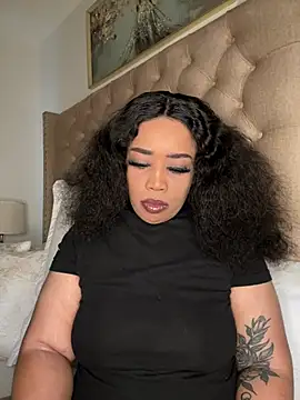 CAMMII  online show from February 18, 11:06 am