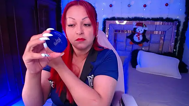 Snapshot of salomecastro_ chatting on January 15, 3:11 am salomecastro online show from January 15, 3:11 am