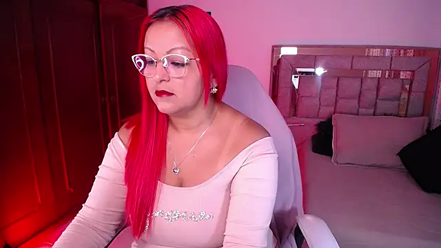 Snapshot of salomecastro_ chatting on May 18, 10:48 pm salomecastro online show from May 18, 10:48 pm