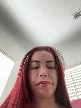 Snapshot of TefyLove20 chatting on February 5, 4:58 pm TefyLove20 online show from February 5, 4:58 pm