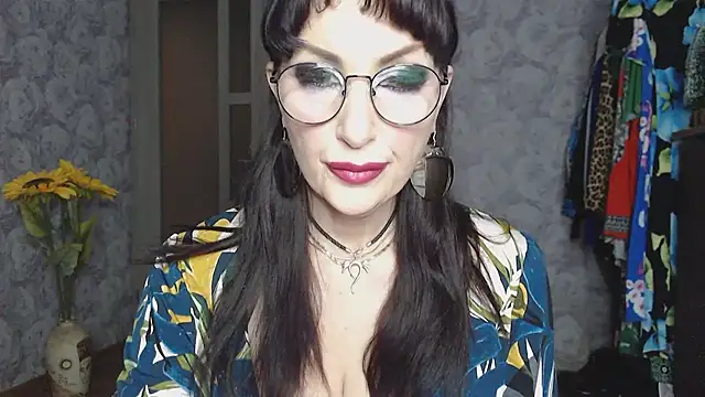 Aziza1 online show from January 16, 10:41 am