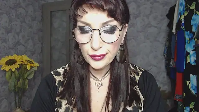 Aziza1 online show from May 9, 2:22 pm