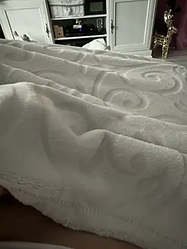 frechsein online show from November 26, 8:48 am