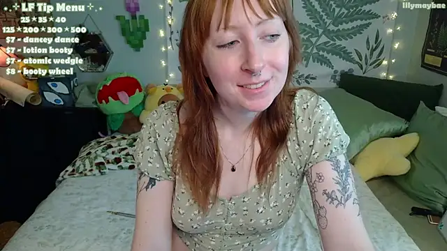LilyMayBae online show from May 21, 1:23 am