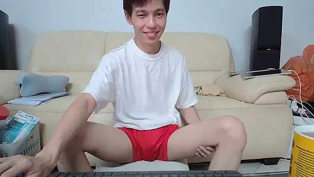 Snapshot of andrewooi chatting on February 18, 3:08 pm andrewooi online show from February 18, 3:08 pm