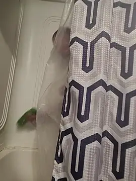 MaddyC6992 online show from April 5, 4:31 am