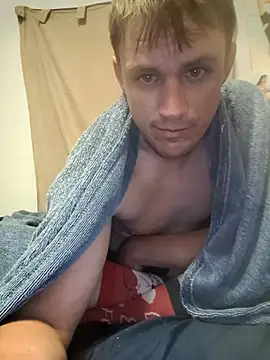Snapshot of MaddyC6992 chatting on May 1, 8:52 am MaddyC6992 online show from May 1, 8:52 am