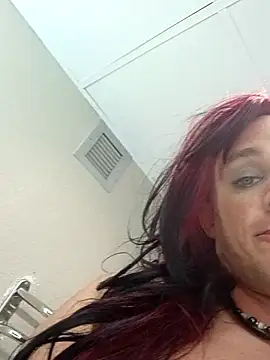 MaddyC6992 online show from June 20, 2:42 pm