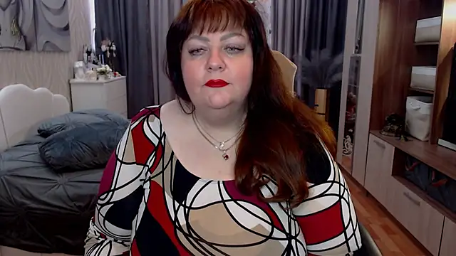 Victoria BBW online show from February 7, 8:07 am