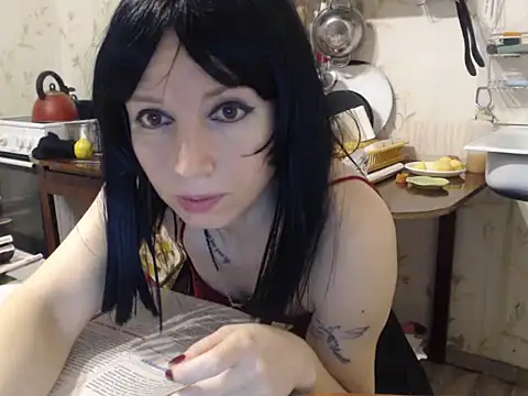 mimimi28 online show from December 23, 5:00 pm