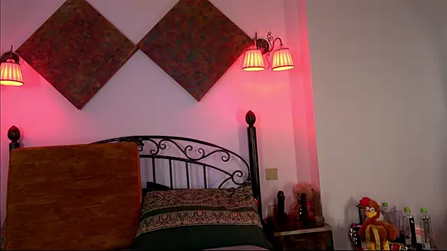 Snapshot of einneuesleben chatting on February 11, 12:37 pm einneuesleben online show from February 11, 12:37 pm