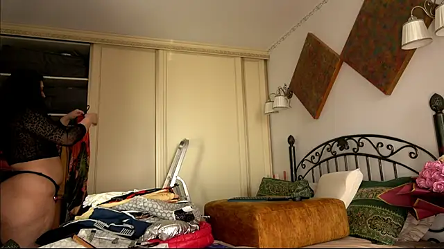 Snapshot of einneuesleben chatting on March 9, 9:24 am einneuesleben online show from March 9, 9:24 am