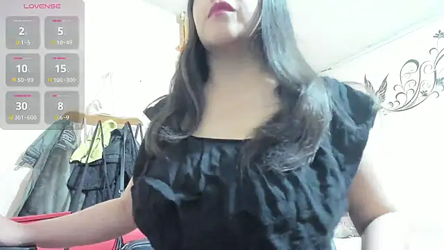 latinfemale online show from September 21, 9:38 pm