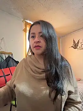 latinfemale online show from March 27, 8:30 pm