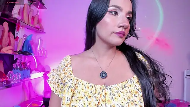 christymilkk online show from September 30, 1:54 am