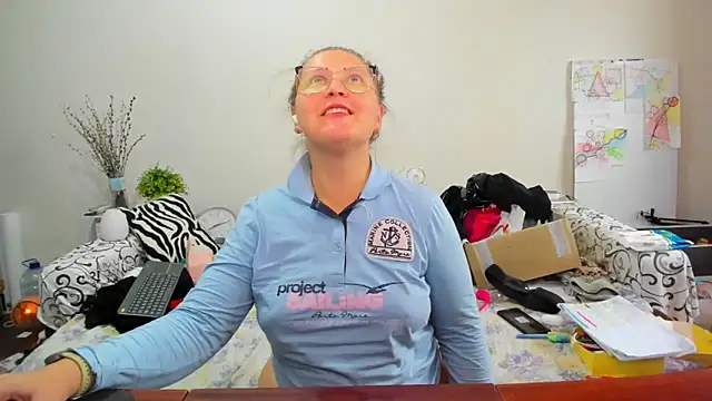 IamYourNarcotic online show from December 2, 9:03 am