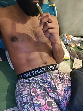 Snapshot of FullnighterBBC_NL chatting on March 6, 9:22 pm FullnighterBBC NL online show from March 6, 9:22 pm