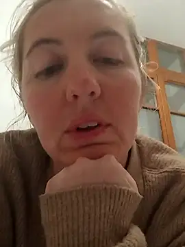 Snapshot of Mllesha74000 chatting on April 4, 6:38 pm Mllesha74000 online show from April 4, 6:38 pm