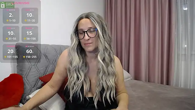 Snapshot of Aphrodite_S32 chatting on October 12, 2:27 pm Aphrodite S32 online show from October 12, 2:27 pm