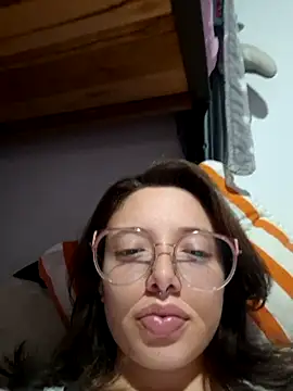 linda-schmidt online show from May 3, 1:00 am