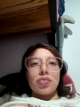 linda-schmidt online show from May 14, 2:18 am