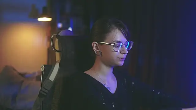 alyssa sweet online show from September 18, 3:52 am