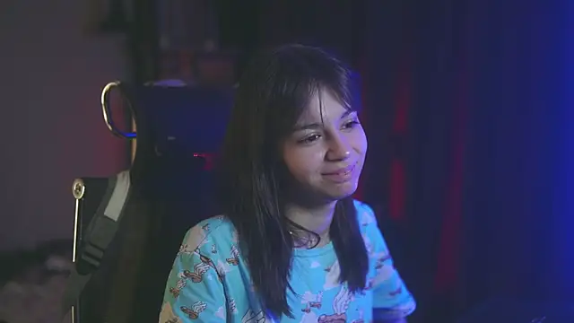 Snapshot of alyssa_sweet chatting on November 7, 5:51 am alyssa sweet online show from November 7, 5:51 am