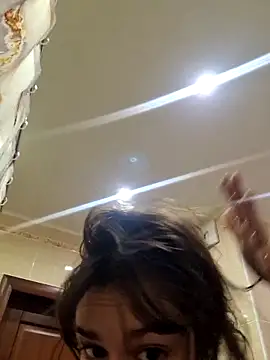 Snapshot of alyssa_sweet chatting on November 19, 3:50 am alyssa sweet online show from November 19, 3:50 am