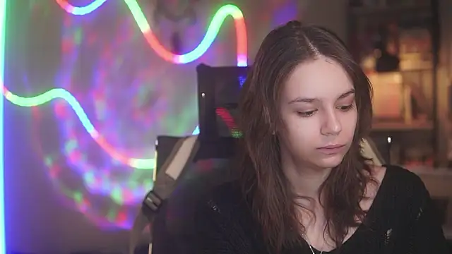 Snapshot of alyssa_sweet chatting on March 10, 5:12 am alyssa sweet online show from March 10, 5:12 am