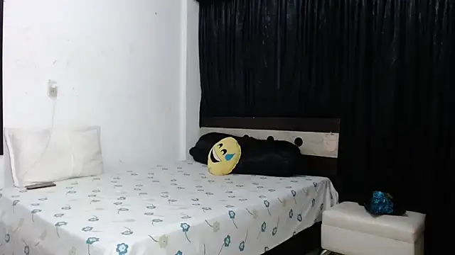 Snapshot of venuz_mendoza20 chatting on March 17, 2:09 pm venuz mendoza20 online show from March 17, 2:09 pm